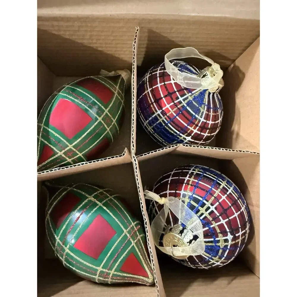 Vintage Jeffrey Banks Home Set of 8 Large Plaid Tartan Glass Ornaments w/ Box